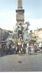 Fountain-Oblesik-Closeup3